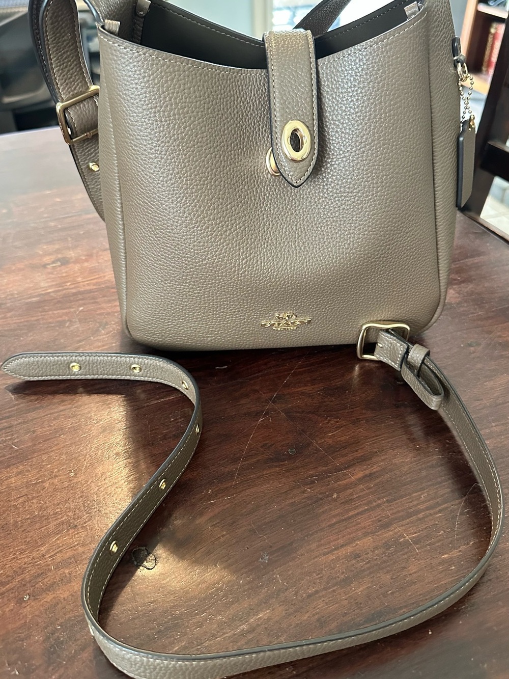 Coach Hadley Convertible Crossbody Bag - Picture 3 of 4